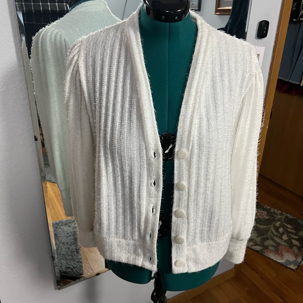 NWT cream Chenault button front sweater , size XL.